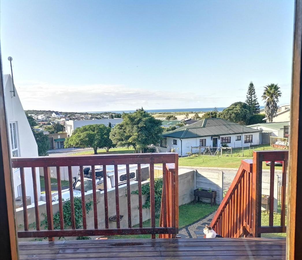 Chilli Moon B&B Stilbaai Kültér fotó
