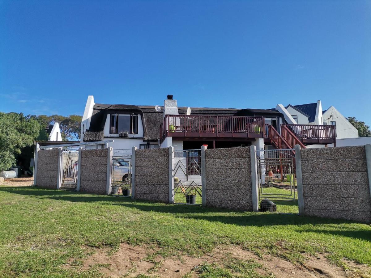 Chilli Moon B&B Stilbaai Kültér fotó
