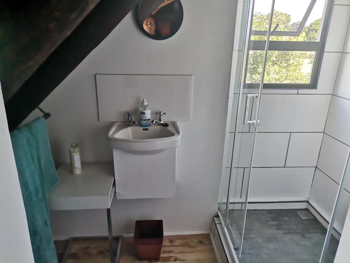Chilli Moon B&B Stilbaai Kültér fotó